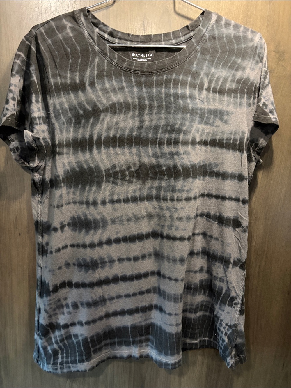 Athleta Black & Gray Tie-Dye Crew Neck Short Sleeve Tee Large